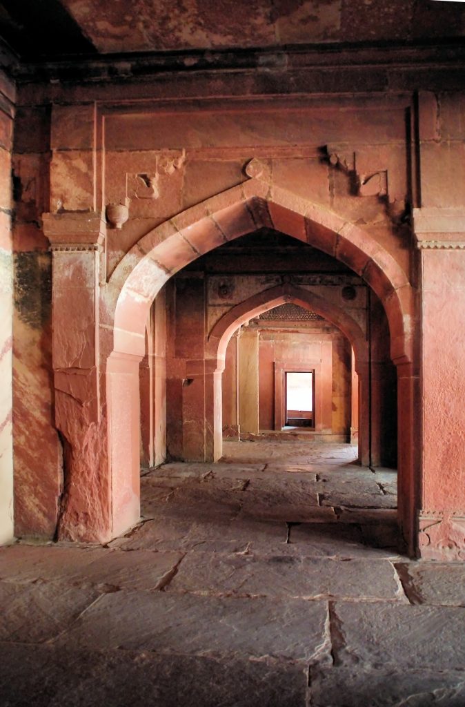 Fatehpur Sikri 674x1024 1